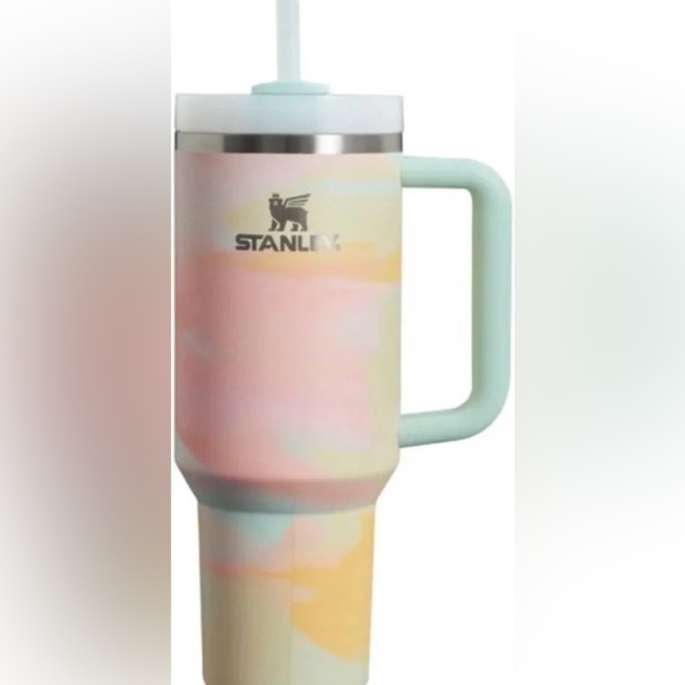 Stanley 40oz Warm Serene Brushstroke FlowState Quencher Tumbler Taylor Swift New